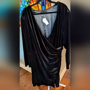 Alex Marie Velvet slimming waist